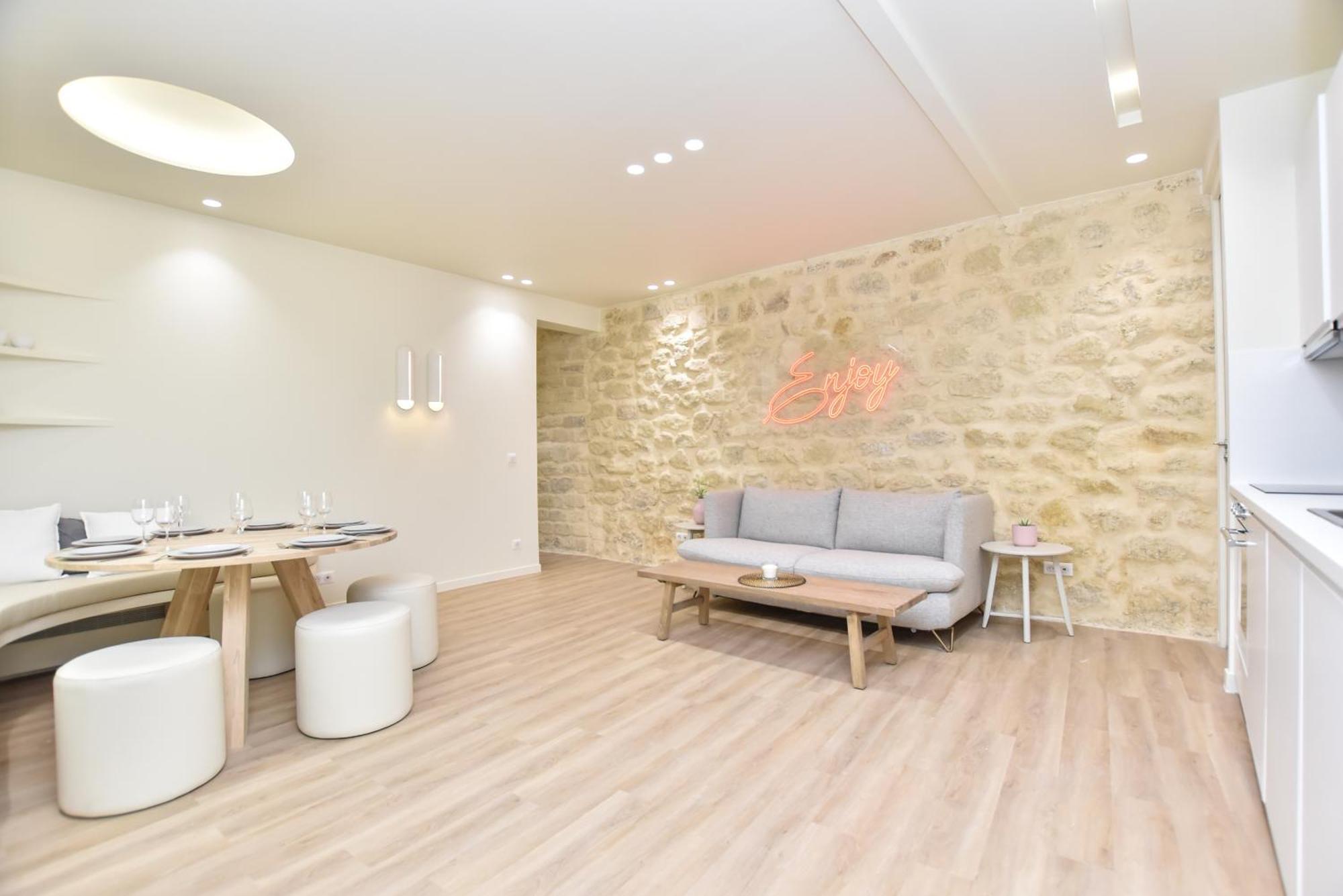 Cmg Maubeuge/ Lamartine Paris